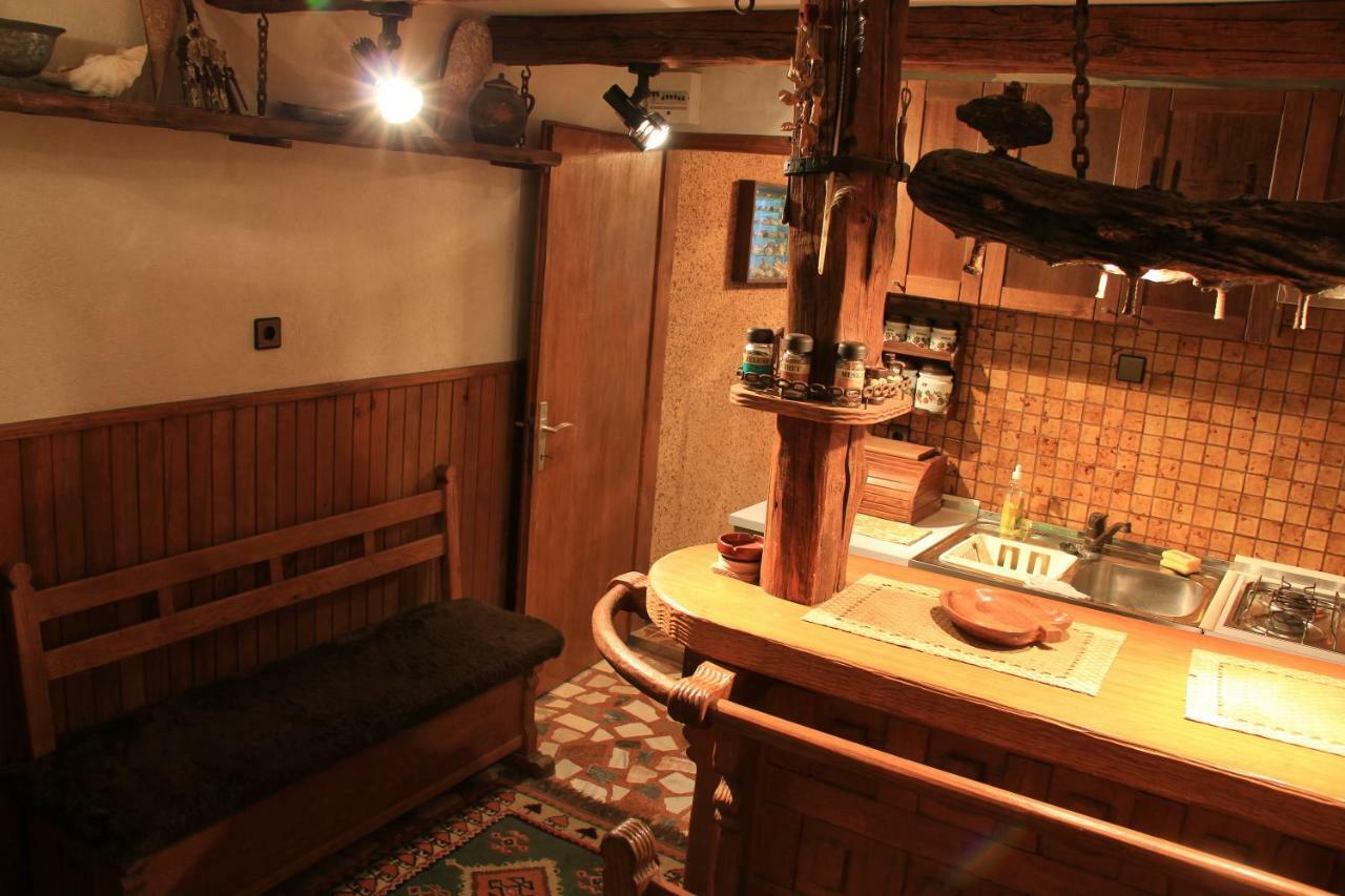 Apartmani Rasan Malinska Exteriör bild